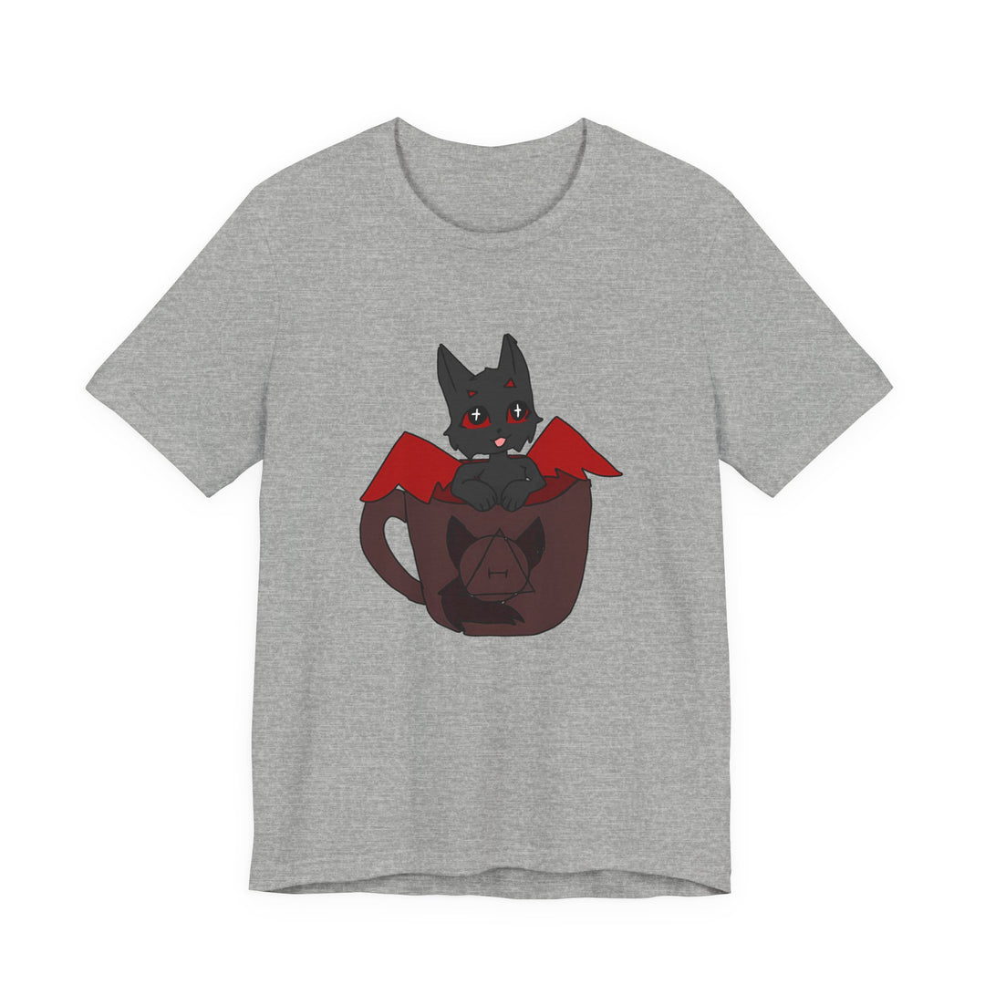 Chi in a Mug T-Shirt – Süßes Fledermaus-Kätzchen in der Kakaotasse