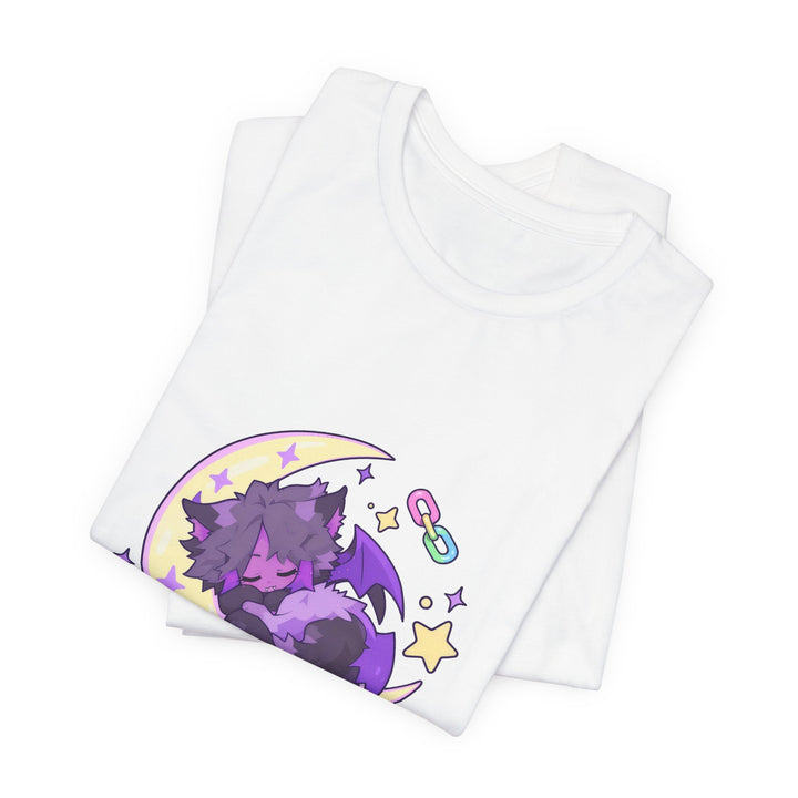 Stay Weird T-Shirt – Schlafendes Fledermaus-Kätzchen auf dem Mond, Pastell