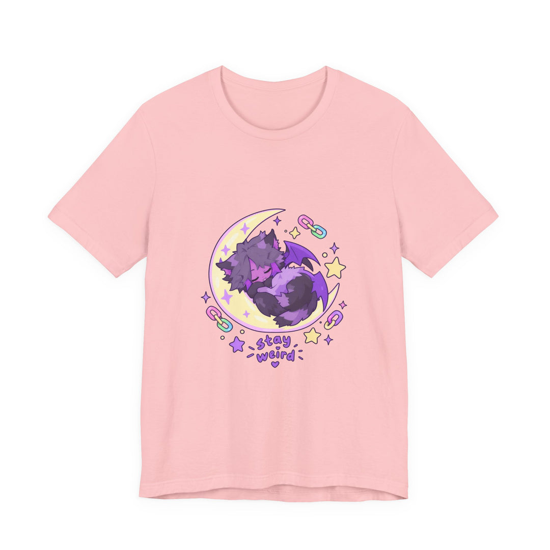 Stay Weird T-Shirt – Schlafendes Fledermaus-Kätzchen auf dem Mond, Pastell