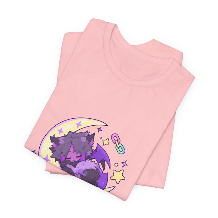 Stay Weird T-Shirt – Schlafendes Fledermaus-Kätzchen auf dem Mond, Pastell